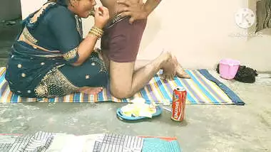 Indian Desi bhabhi fuking friend