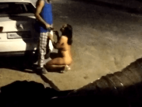 Maharashtra cpl nude on road