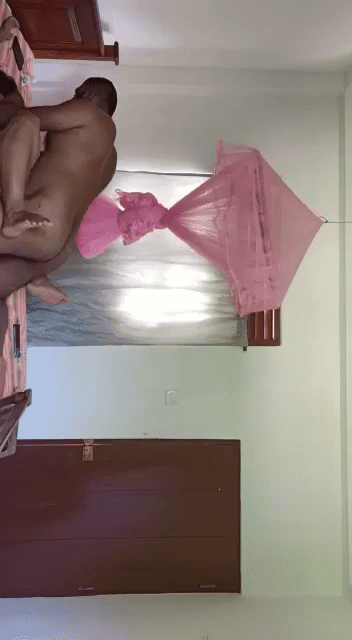 Tamil wife sex scandal neighbour ke kale lund se chudwakar